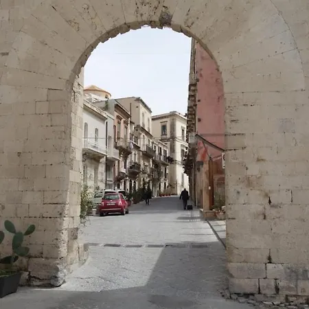 La Casa Al Castello Maniace *