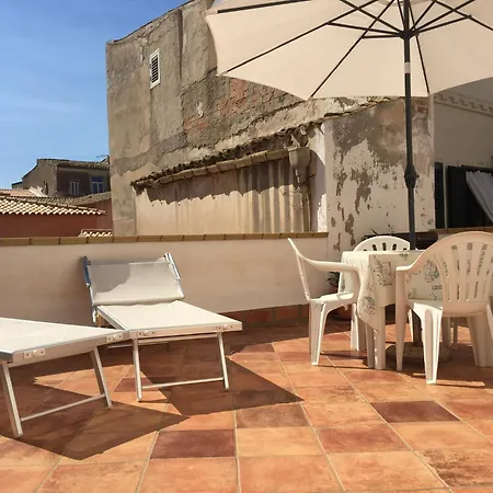 La Casa Al Castello Maniace Syracuse